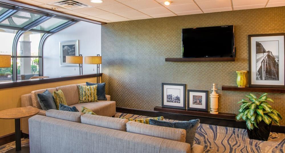 Hampton Inn Cleveland-Solon Eksteriør bilde